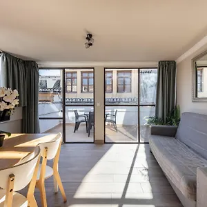 Alhambra 3000 Apartamento
